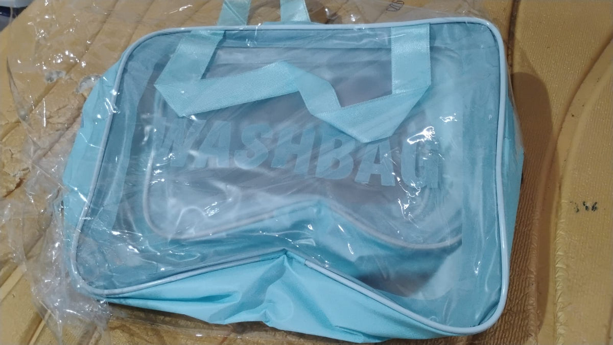 Versatile transparent travel toiletry bags hanging conveniently