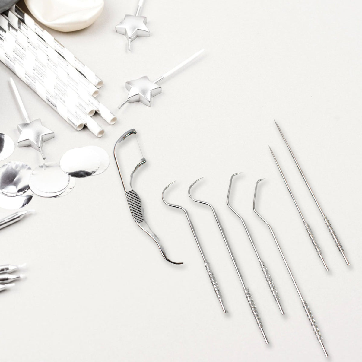 The compact AuriGlam 7-in-1 dental hygiene kit with all tools visible.