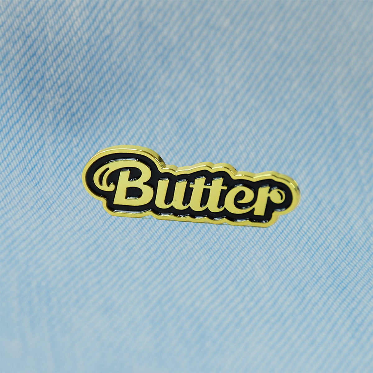 Crestix design metal enamel pin with bright enamel colors