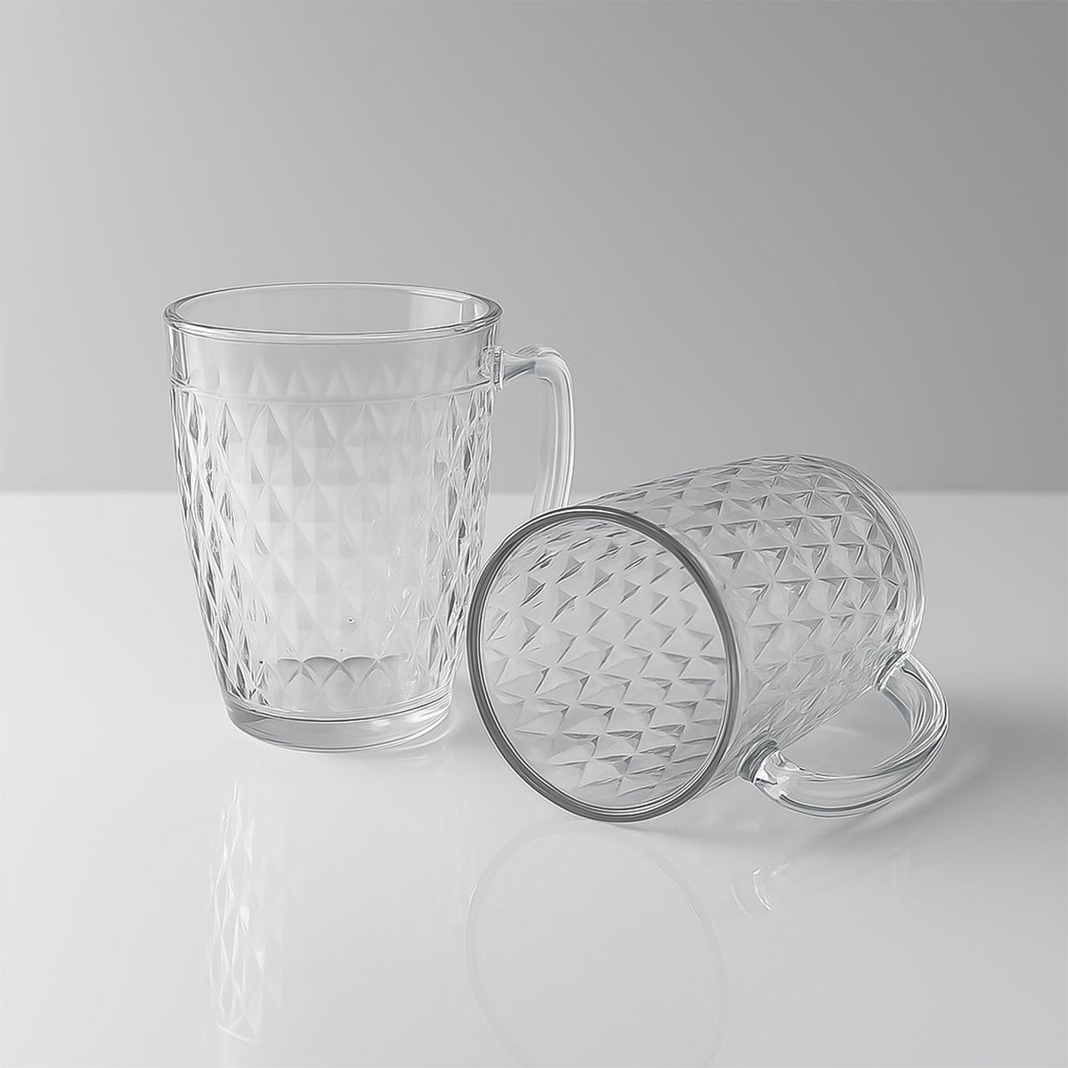 Detailed close-up of durable polycarbonate Mocktail Mug with spill-resistant rim