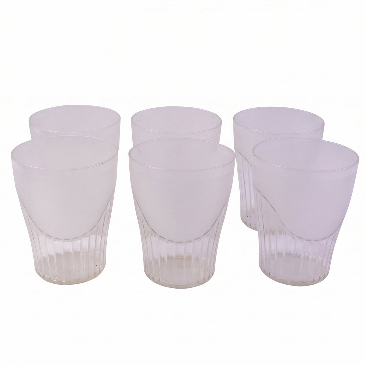 Stackable, stylish plastic glasses for daily and party use