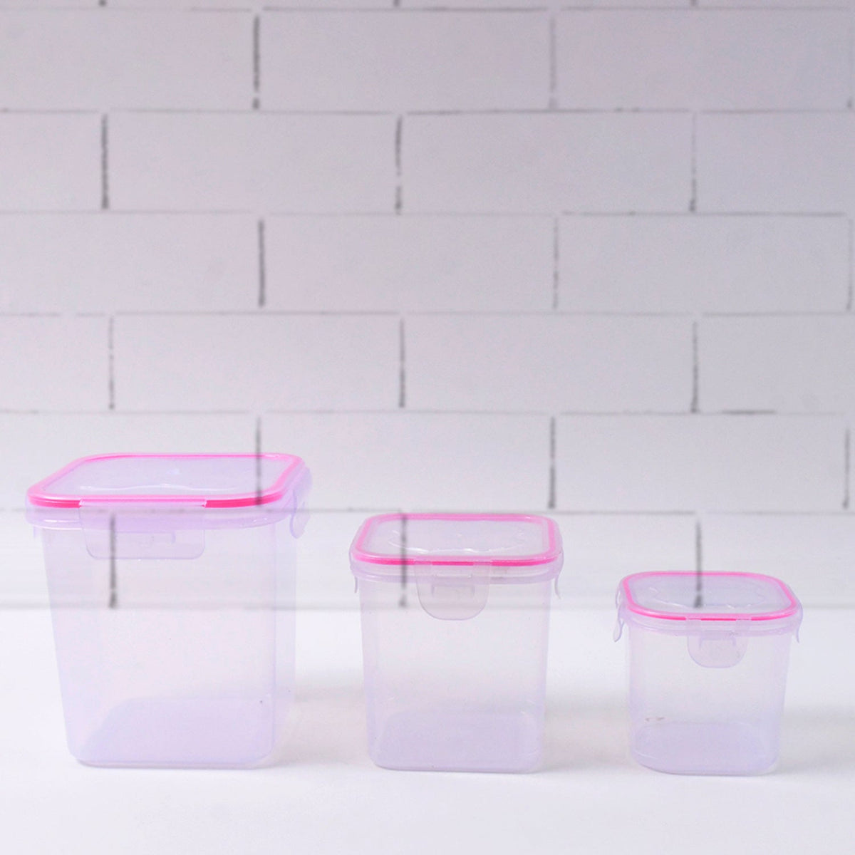 Multipurpose kitchen storage containers with clear plastic and air lock