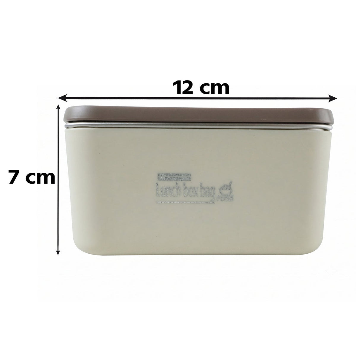 Visual guide demonstrating the practical size and capacity of the insulated lunch box set.